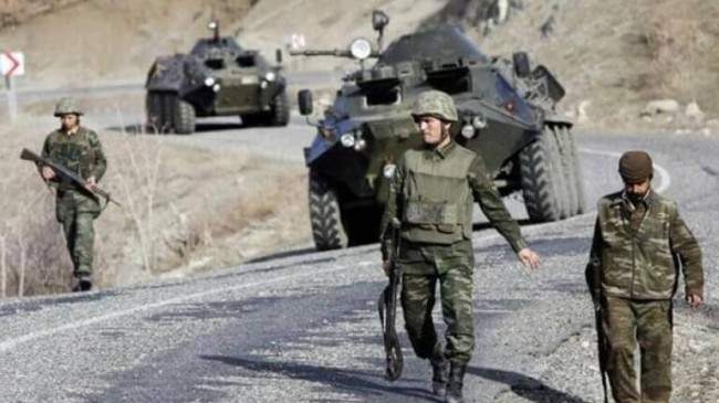 turkish soldiers near kurdistan region