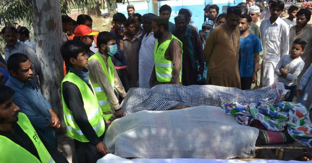twenty peoples killed in pakistan