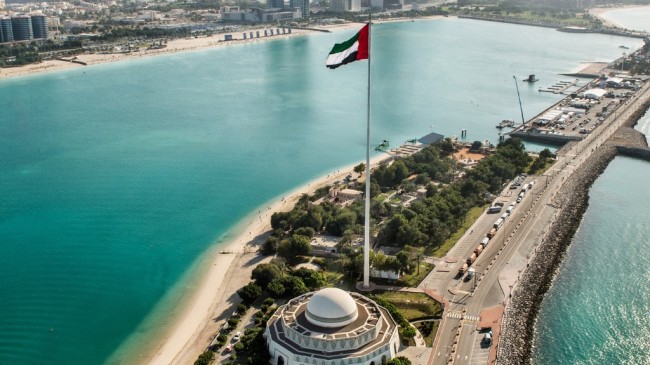 uae abu dhabi flag