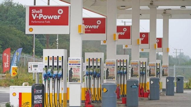 uk petrol station closed inner