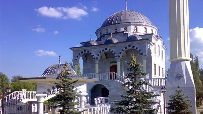 ukraine mariupol mosque