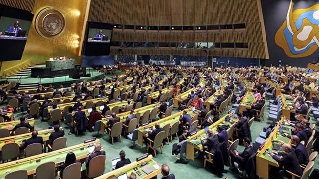 un 3