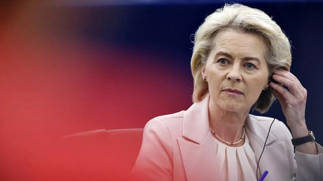 ursula von der leyen 4