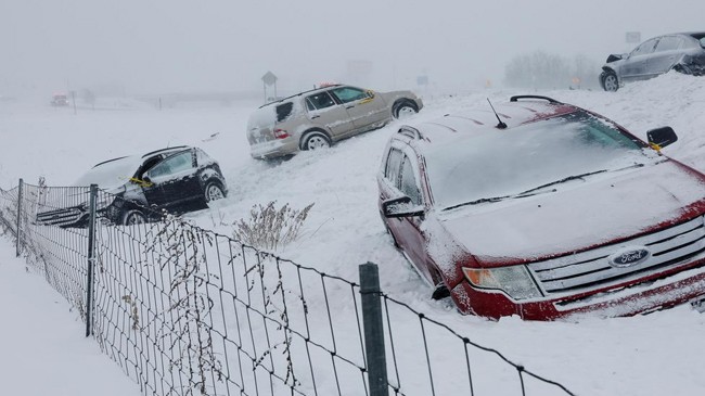 us snowstorm car