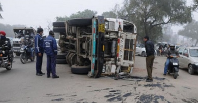 uttar pradesh accident