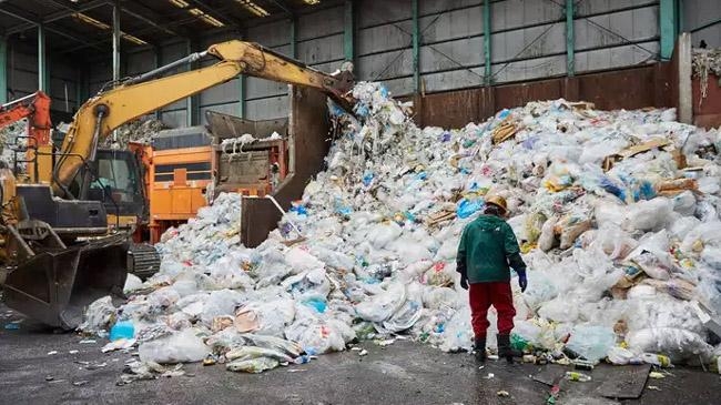 world population wants single use plastics banned