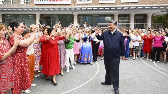 xi jinping makes first xinjiang visit