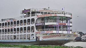 মেঘনায় দুই লঞ্চের সংঘর্ষ: ৪ কর্মীসহ আটক ‘অ্যাডভেঞ্চার-৯’