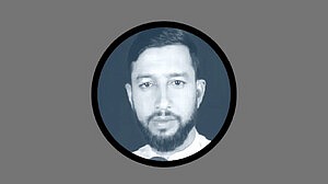 খুলনায় এনসিপি নেতা মোতালেব শিকদার গুলিবিদ্ধ