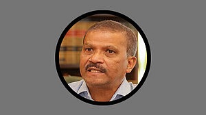 আসিফ নজরুল: অবস্থান থেকে সরে আসার সুযোগ নেই