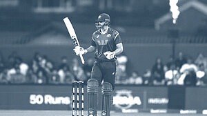 ডেভিডের ছক্কায় তোলপাড় ক্রিকেট বিশ্ব