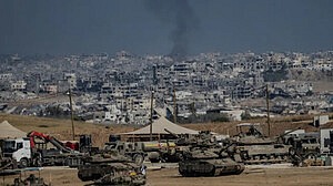 গাজায় অভিযান অব্যাহত রাখতে যুক্তরাষ্ট্রের লিখিত নিশ্চয়তা চায় ইসরায়েল