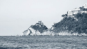 ভূমধ্যসাগর তীরে আবাসন প্রকল্প: মিশরের সঙ্গে কাতারের ২৯.৭ বিলিয়ন ডলারের চুক্তি